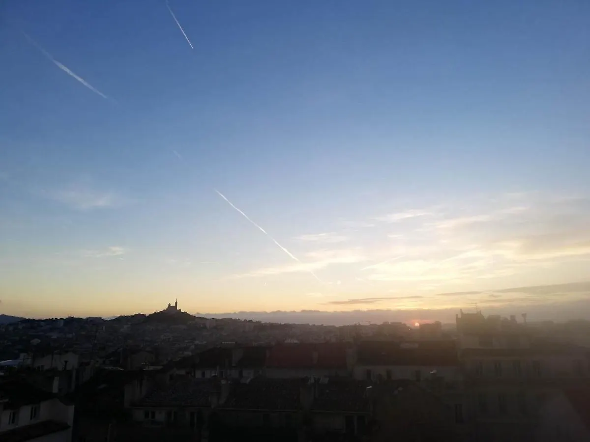 kontakty Chambre Chez L\'Habitante